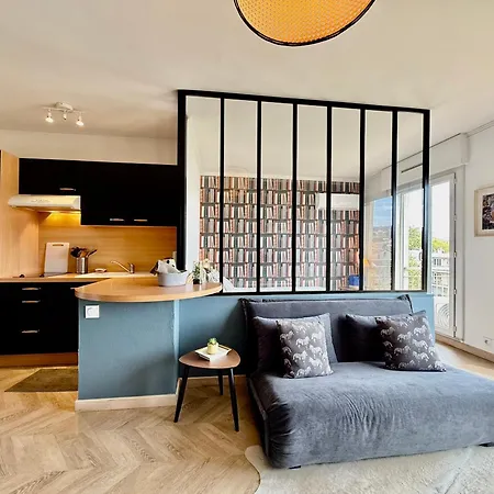 Cozy - Balcon - Centre-ville * Six-Fours-les-Plages